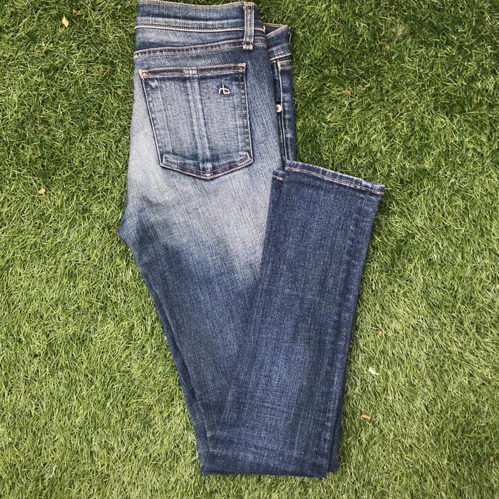 🔥sale🔥 EUC Rag & Bone jeans size 28